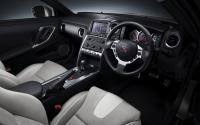 Interieur_Nissan-Skyline-GT-R_61