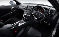 Interieur_Nissan-Skyline-GT-R_47