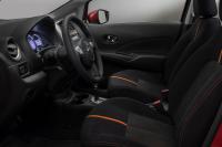 Interieur_Nissan-Versa-Note-SR_12