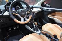 Interieur_Opel-Adam-Cabriolet-2013_17
                                                        width=