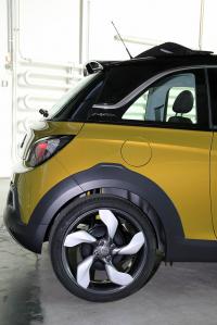 Interieur_Opel-Adam-Rocks-2014_27