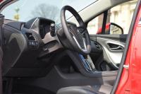 Interieur_Opel-Ampera_23