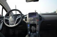 Interieur_Opel-Ampera_27