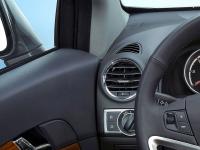 Interieur_Opel-Antara_31
                                                        width=