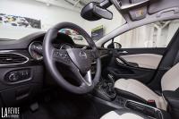 Interieur_Opel-Astra-2015-Presentation_12
                                                        width=