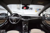 Interieur_Opel-Astra-2015-Presentation_11