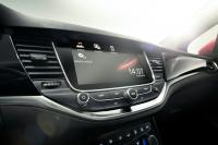 Interieur_Opel-Astra-2015_16