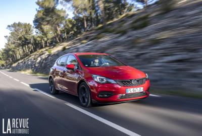 Image principale de l'actu: Opel Astra et la série spéciale « Opel 2020 »