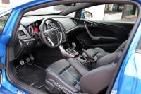 Interieur_Opel-Astra-OPC-2014_28