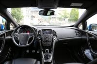 Interieur_Opel-Astra-OPC-2014_16
                                                        width=