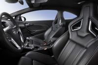 Interieur_Opel-Astra-OPC_11