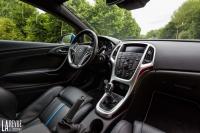 Interieur_Opel-Astra-Opc-280ch_23