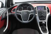 Interieur_Opel-Astra-Sports-Tourer_25