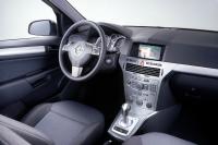 Interieur_Opel-Astra_58