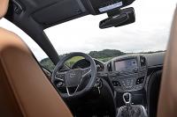 Interieur_Opel-Insignia-Country-Tourer-2014_18
                                                        width=