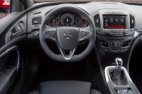 Interieur_Opel-Insignia-OPC-Sports-Tourer-2014_5
                                                        width=