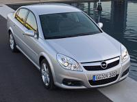 Exterieur_Opel-Vectra_8