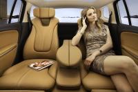 Interieur_Opel-Zafira-Tourer-Concept_11
                                                        width=