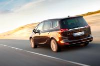 Exterieur_Opel-Zafira-Tourer_5
                                                        width=