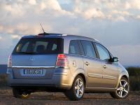 Exterieur_Opel-Zafira_17