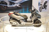 Exterieur_Peugeot-Scooter-Metropolis_9