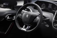 Interieur_Peugeot-2008-2016_28
                                                        width=