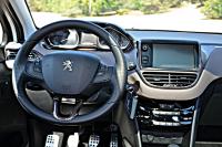 Interieur_Peugeot-2008-Feline_24