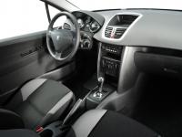 Interieur_Peugeot-207_110