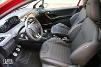 Interieur_Peugeot-208-BlueHDi-100_32