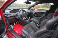 Interieur_Peugeot-208-GTi-30th-2015_22
                                                        width=