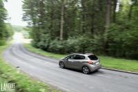 Exterieur_Peugeot-208-Puretech110-Eat6_9