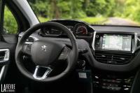 Interieur_Peugeot-208-Puretech110-Eat6_18
                                                        width=