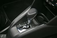 Interieur_Peugeot-208-Puretech110-Eat6_25
                                                        width=