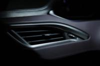 Interieur_Peugeot-208-XY-2013_19
                                                        width=