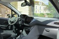 Interieur_Peugeot-208-e-HDi-Feline_24
                                                        width=