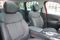 Interieur_Peugeot-3008-HDI-Premium-Pack_36