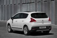 Exterieur_Peugeot-3008-HYbrid4_2
                                                        width=