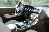 Interieur_Peugeot-3008-Hybride-Diesel_23