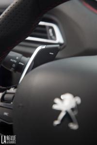 Interieur_Peugeot-308-GT-HDI_22