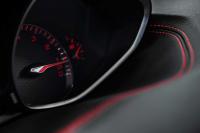 Interieur_Peugeot-308-GTi-2015_29