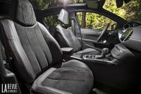 Interieur_Peugeot-308-II-2017_33
                                                        width=