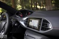 Interieur_Peugeot-308-II-2017_31