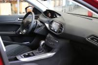 Interieur_Peugeot-308-SW-BlueHDI_29