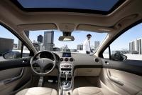 Interieur_Peugeot-408-DongFeng_14
                                                        width=