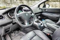 Interieur_Peugeot-5008-HDi_16