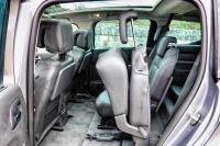 Interieur_Peugeot-5008-HDi_15
                                                        width=