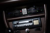 Interieur_Peugeot-504-coupe-2.0_30