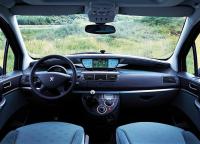 Interieur_Peugeot-807_18
                                                        width=