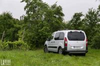 Exterieur_Peugeot-Partner-Tepee-Bluehdi120_0