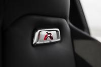 Interieur_Peugeot-RCZ-R-2014_13
                                                        width=